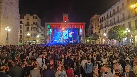 Plaza Mayor llena