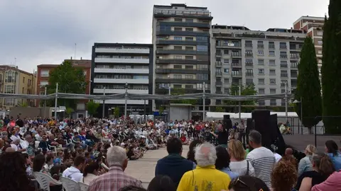 Magia en la Plaza de la Marina