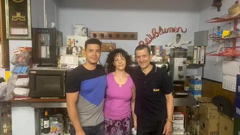 Pepe y la familia que ha regentado durante décadas el mítico Blumen