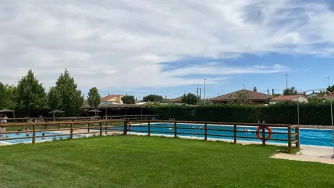 Piscina de Montamarta