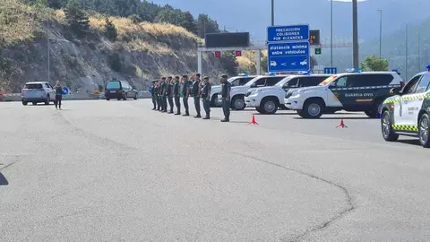 Homenaje al paso de los restos mortales del teniente coronel Pedro Alfonso. Fotografía: GC