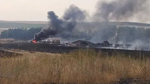 Incendio en Vallesa de la Guareña. imagen de archivo