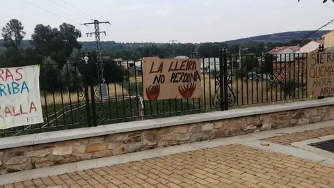 Manifestación Sierra de la Culebra (10)