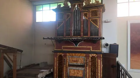 órgano de la Iglesia del Carmen de Renueva