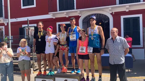 Podium Roberto (Benavente Atletismo) en la milla urbana de Castell