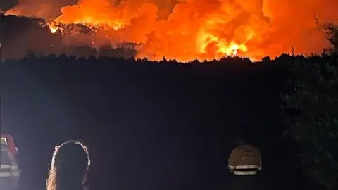 Incendio en Navafría (Segovia). Fotografía: Cruz Roja