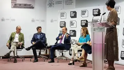 El ministro de Cultura y Deporte, Miquel Iceta, interviene durante el acto de presentación del Bono Cultural Joven