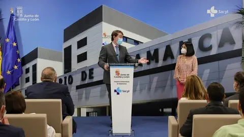 Mañueco con la ministra Carolina Darias en Salamanca