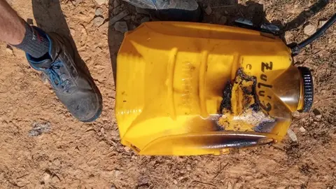 La mochila del bombero forestal fallecido en el incendio de Losacio