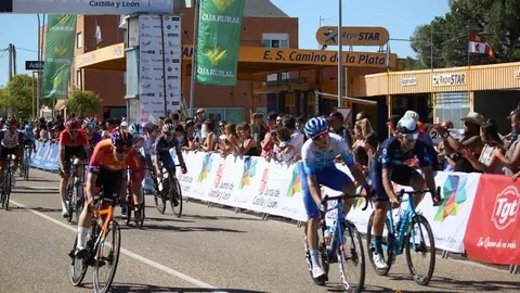 Vuelta Ciclista (5)