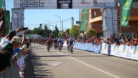 Vuelta Ciclista (6)