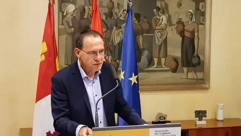 El subdelegado del Gobierno, Ángel Blanco, esta mañana en rueda de prensa