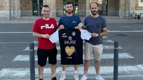 Carlos regresa al River Zamora