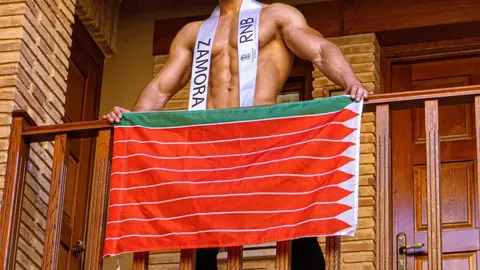 Rodrigo Martínez, Mister RNB Zamora