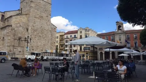 Terraza Plaza Mayor de Zamora