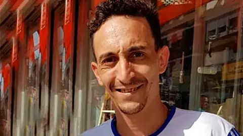 El benaventano desaparecido Celán González