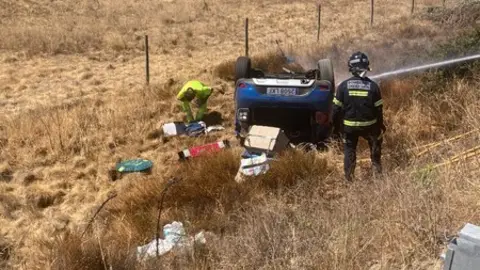 Vehículo siniestrado en la N-122, Imagen de archivo