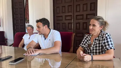 7EA6189D-FECB-40F9-865A-5E35AFAA46C3