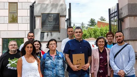 Entrega de firmas de PACMA