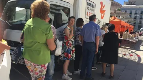 Comida solidaria (14)