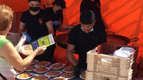 Comida solidaria (26)