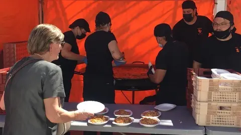Comida solidaria (38)