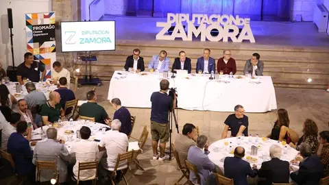 Presentación programa oficial FROMAGO