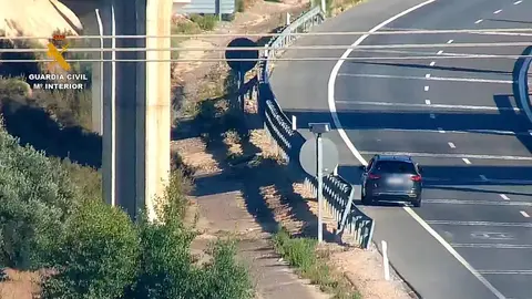 Detenida por conducir en sentido contrario durante siete kilómetros en la R3