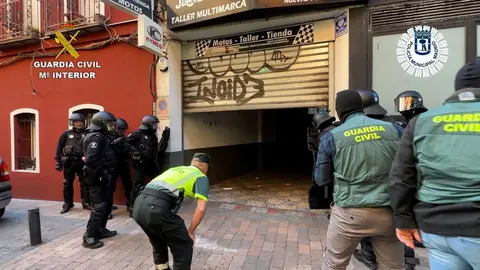 Operación conjunta de la Guardia Civil y la Policía Municipal de Madrid, en el marco de la operación OVIBIK, dedicada a la localización de vehículos robados. Fotografía: GC