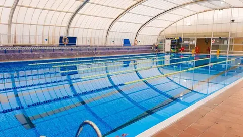 Piscina climatizada en Benavente. Foto Interbenavente.es