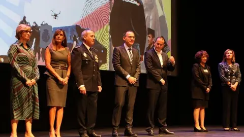 4policíaNacional