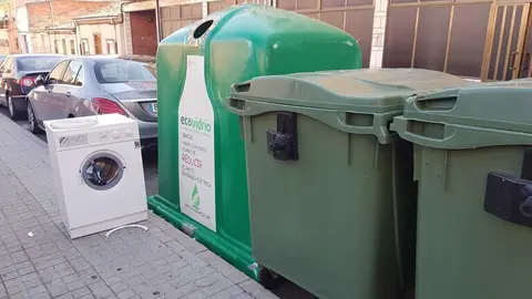Estados de los contenedores de Benavente. Fotografía: Ayto Benavente