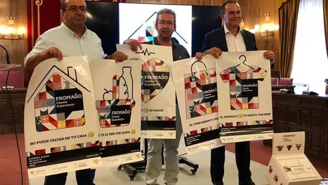 Requejo, a la izquierda, en la presentación de Fromago