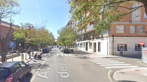 Avenida Príncipe de Asturias con Jiménez de Quesada