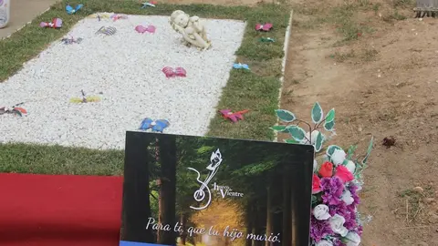 Homenaje a los bebés fallecidos antes o al poco tiempo de nacer