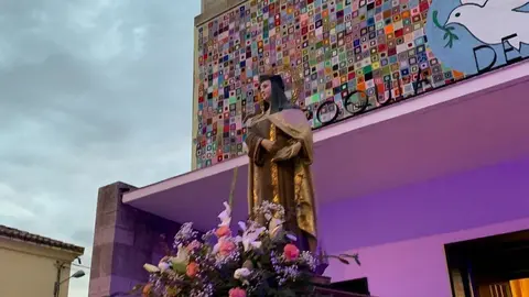 Procesi&oacute;n Santa Teresa (22)