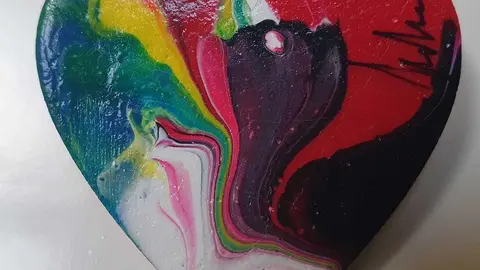 Corazones solidarios para la AECC Zamora por Eva María Lobato