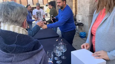 Brindis (1)