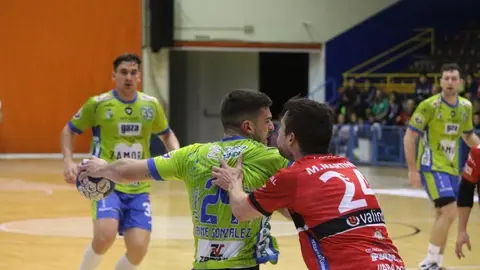 Balonmano Zamora-Nov&aacute;s_10