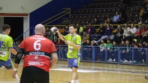 Balonmano Zamora-Nov&aacute;s_16