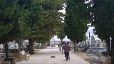 Cementerio Benavente. Fotografía: Interbenavente