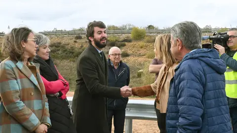 Juan García Gallardo durante la inauguración del enlace E-108 de la autovía A-67