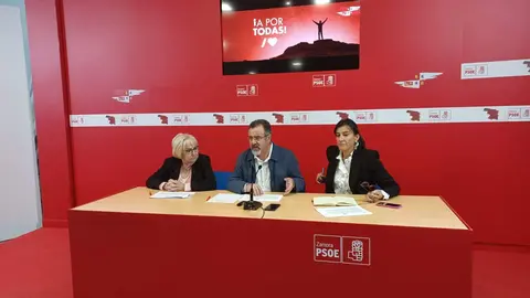 Los procuradores socialistas José Ignacio Martín Benito e Inmaculada García Rioja