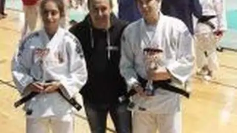 Las dos judokas que subieron al podio