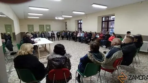 Reunión para presentar la Asociación de Jubilados de Morales del Vino