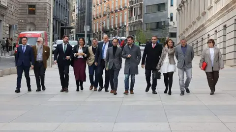Luis Tudanca durante un encuentro con diputados/as socialistas de Castilla y León y el portavoz Patxi López
