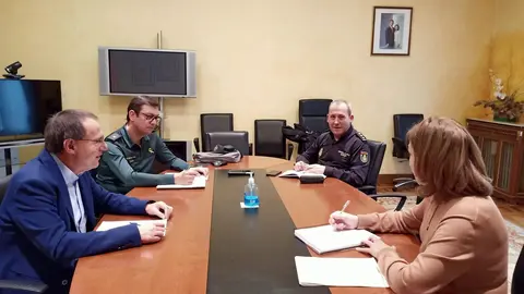 Reunión Ángel Blanco (2)