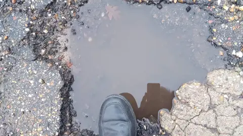 Ceniza y baches en Ferreras de Abajo (9)