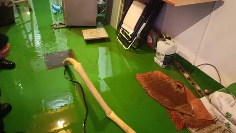 garaje inundado en Bermillo