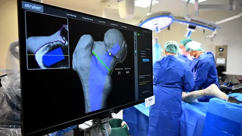 Intervención con la nueva plataforma robótica en el Hospital Clínico Universitario de Valladolid